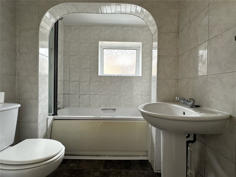 3 bedroom property for sale in Lorne Street, Kidderminster