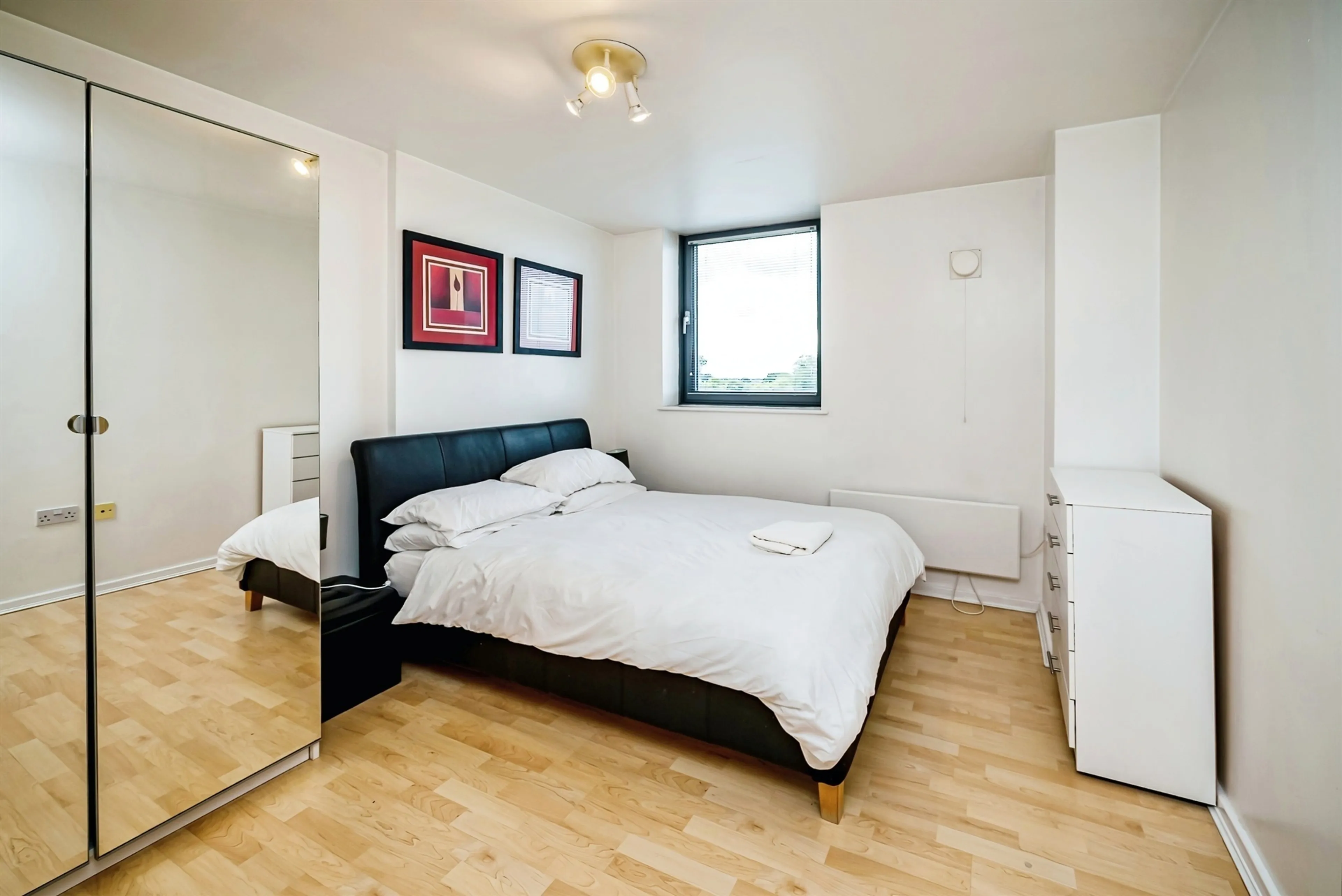 Property at Bath Road, Slough