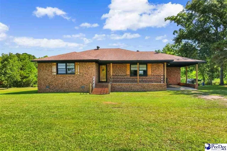 5505 Country Ln, Timmonsville, SC 29161