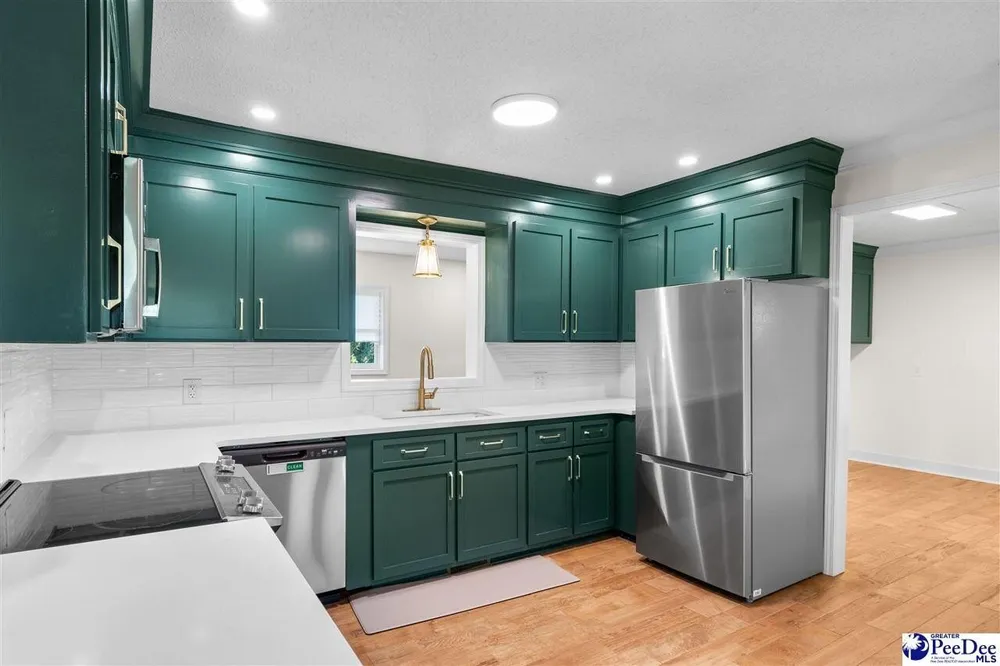 5505 Country Ln, Timmonsville, SC 29161