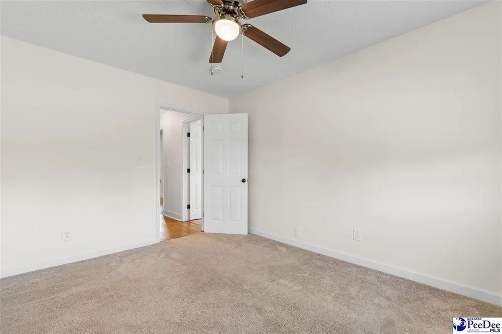 5505 Country Ln, Timmonsville, SC 29161
