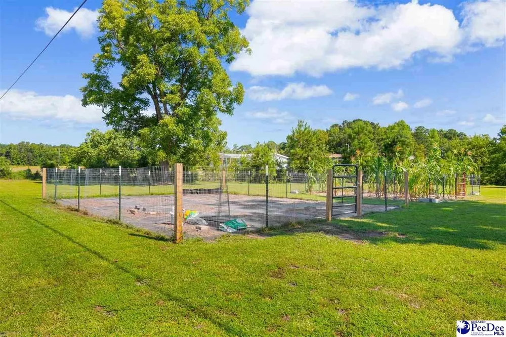 5505 Country Ln, Timmonsville, SC 29161