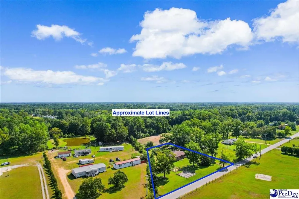 5505 Country Ln, Timmonsville, SC 29161