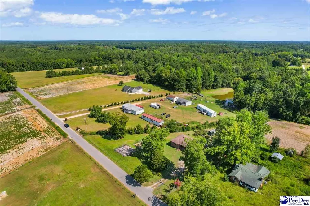 5505 Country Ln, Timmonsville, SC 29161