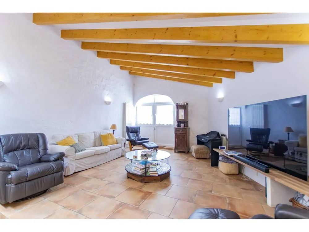 53, Sant Lluis