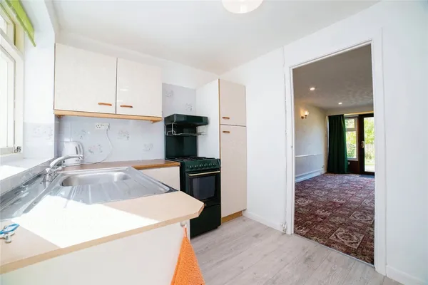 Rosemont Close, SUTTON-IN-ASHFIELD, N...