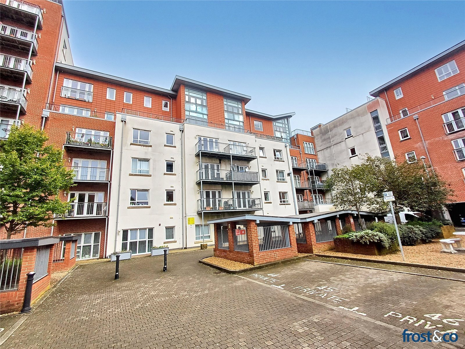 Avenel Way, Baiter Park, Poole, Dorset, BH15 Image 14