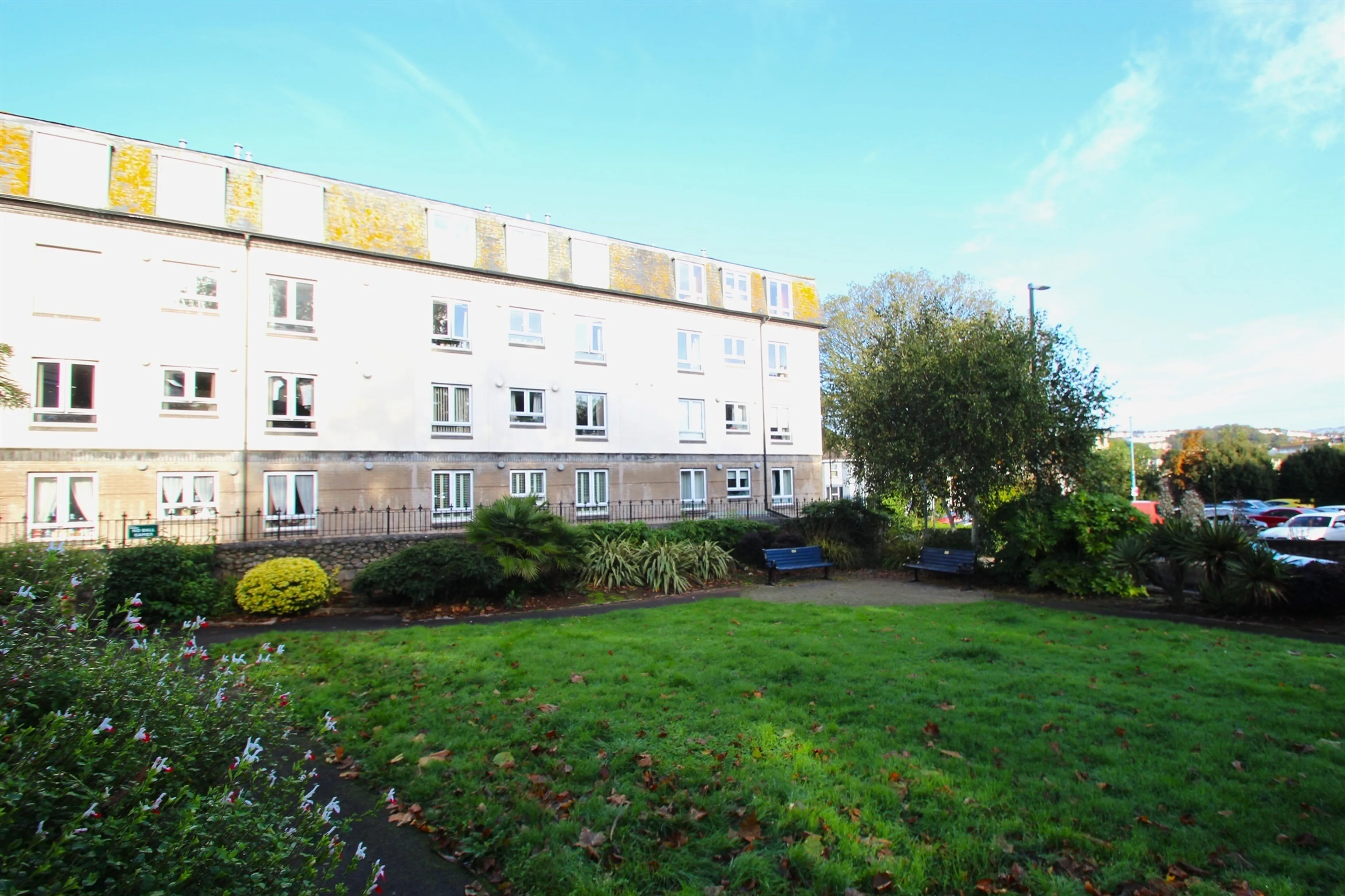 Property photo 0