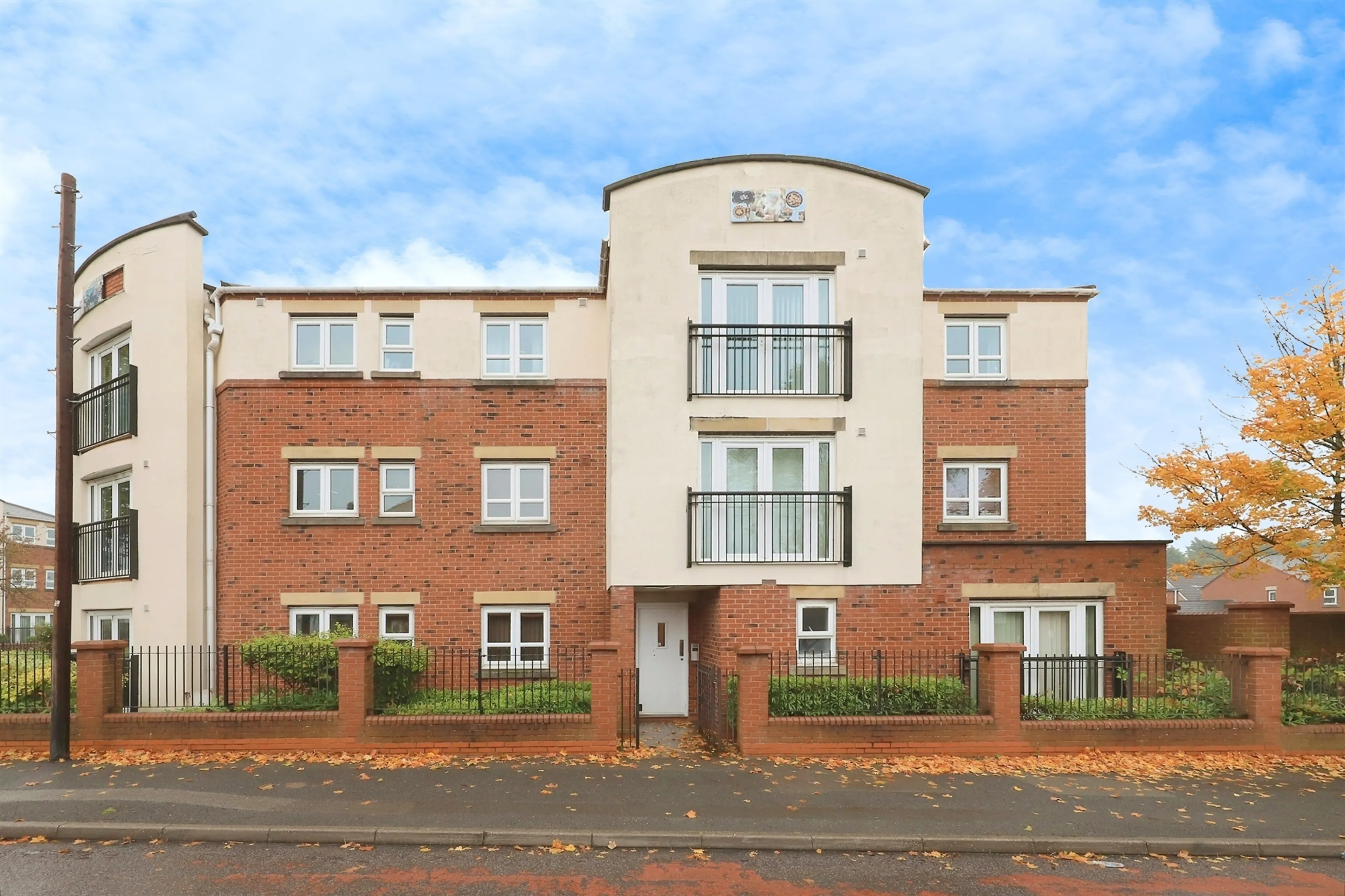 Property photo 0