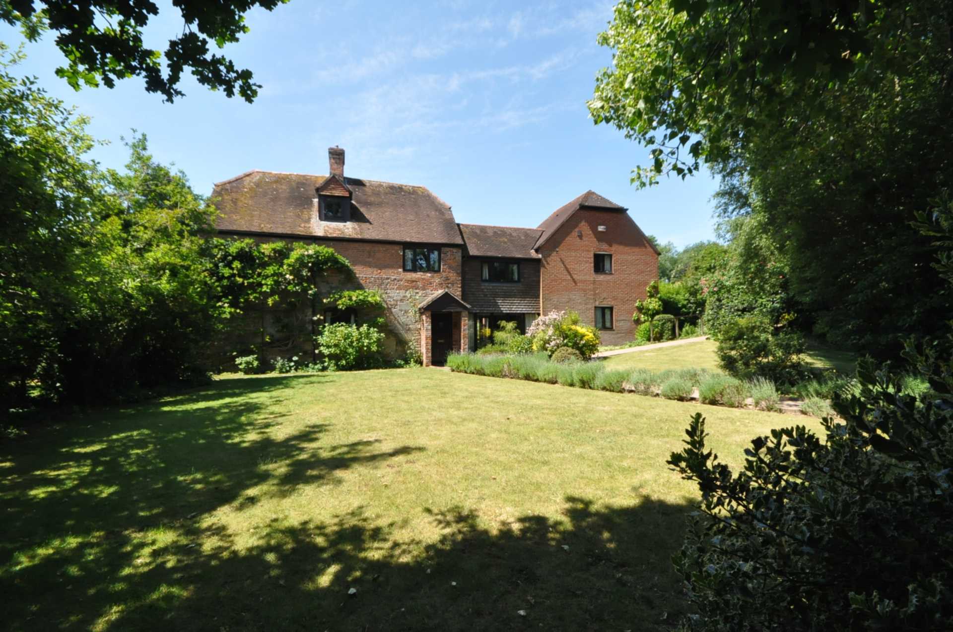 Shillingstone, Dorset Image 1
