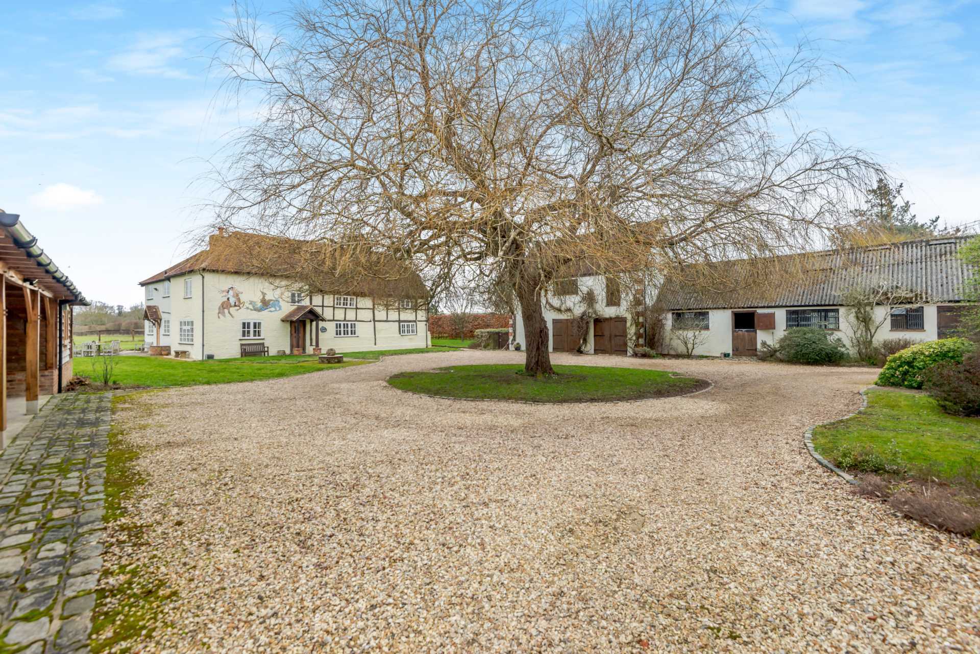 Finchampstead, Berkshire Image 1