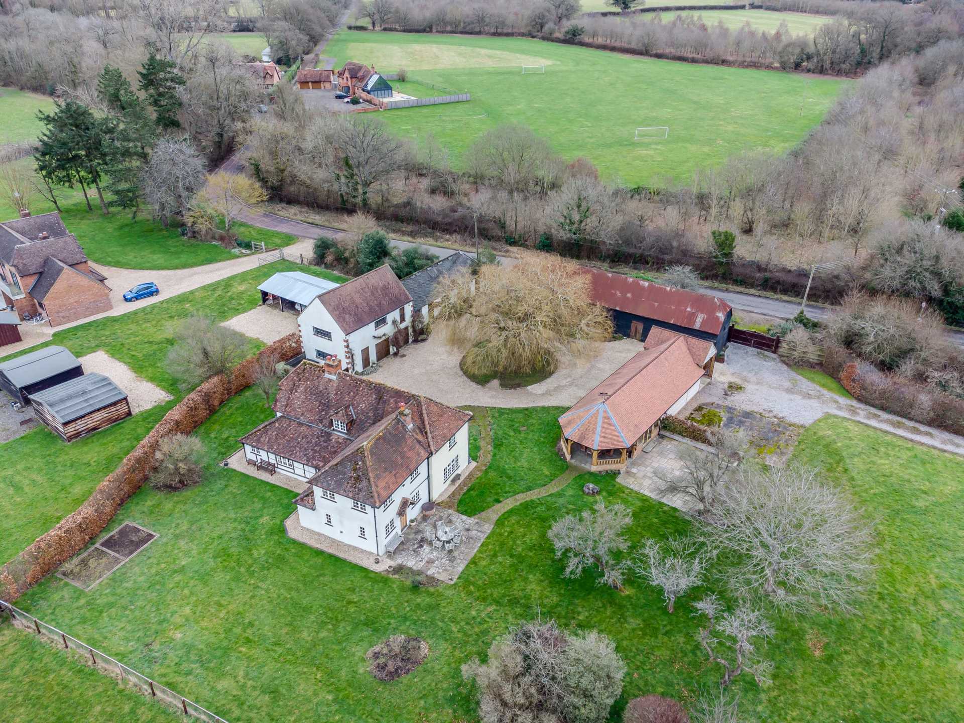 Finchampstead, Berkshire Image 7