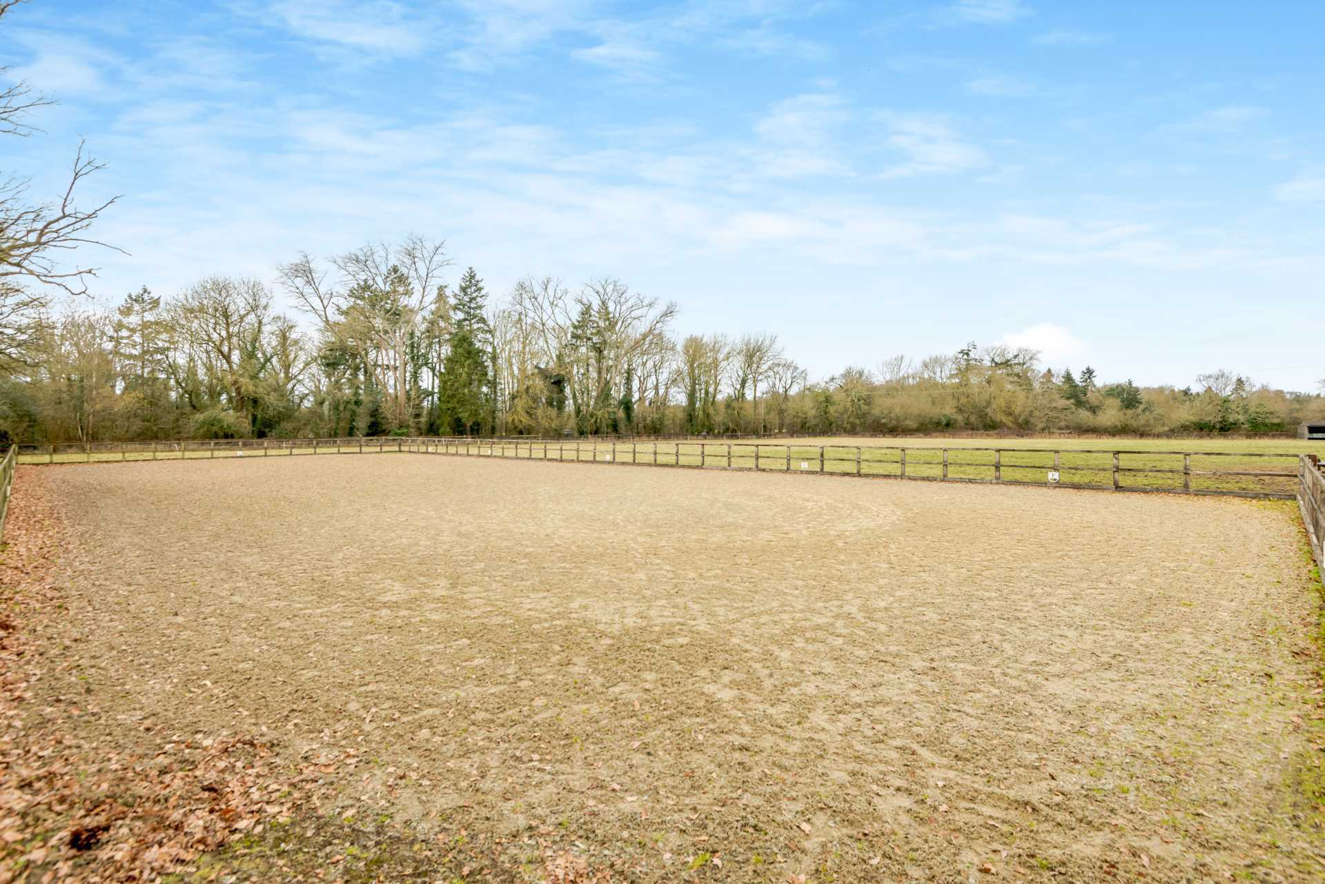 Finchampstead, Berkshire Image 19