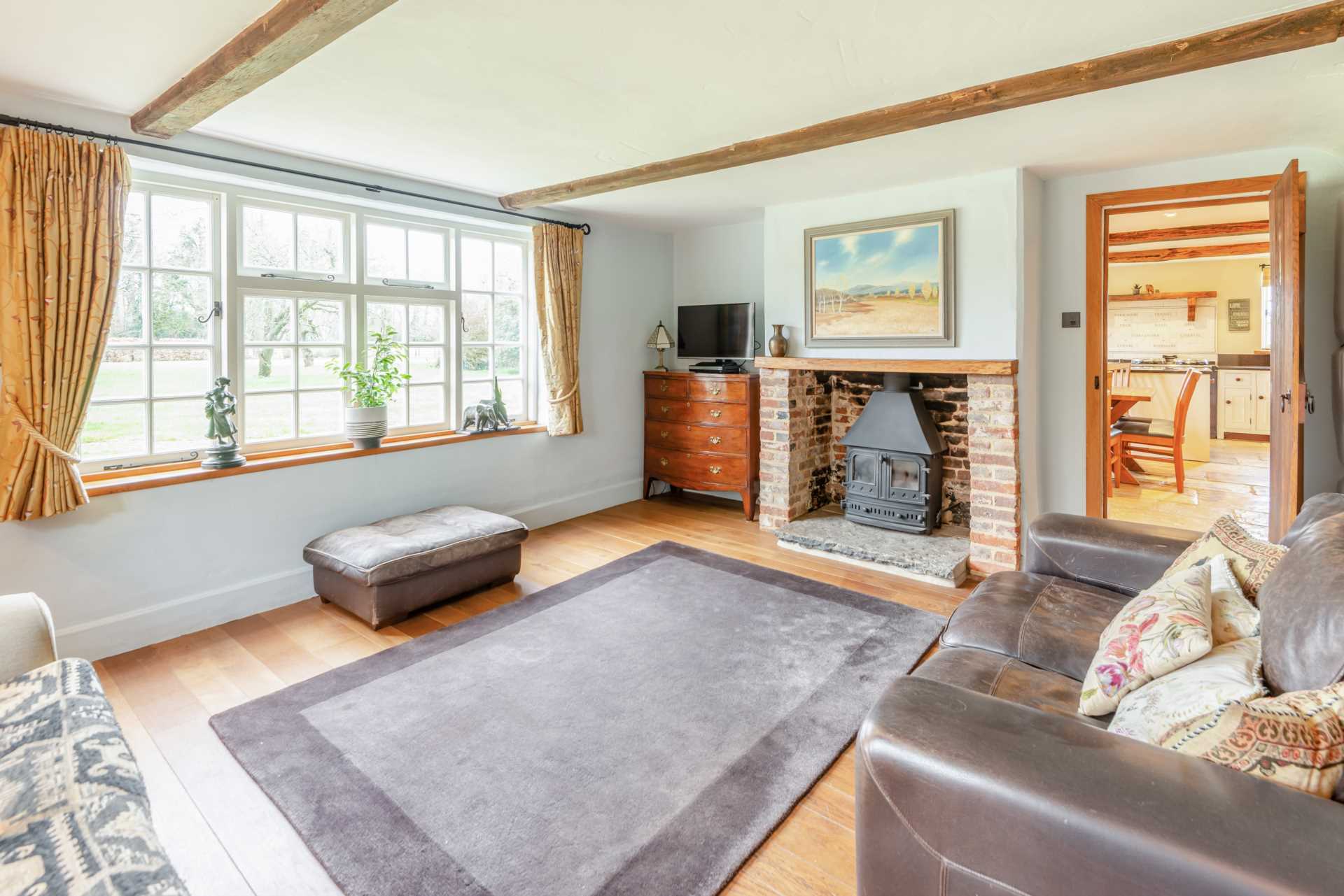Finchampstead, Berkshire Image 23