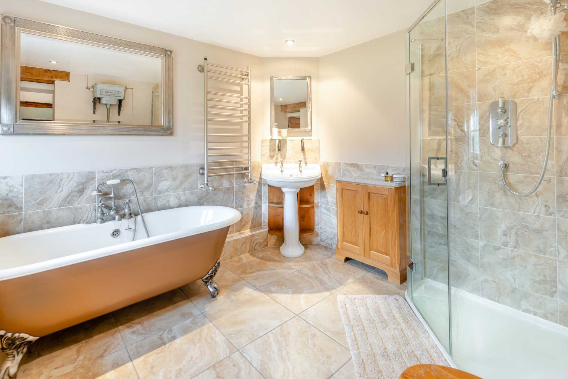Finchampstead, Berkshire Image 39
