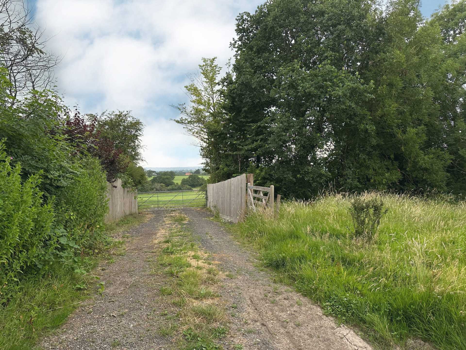 Sedgehill, Wiltshire Image 11