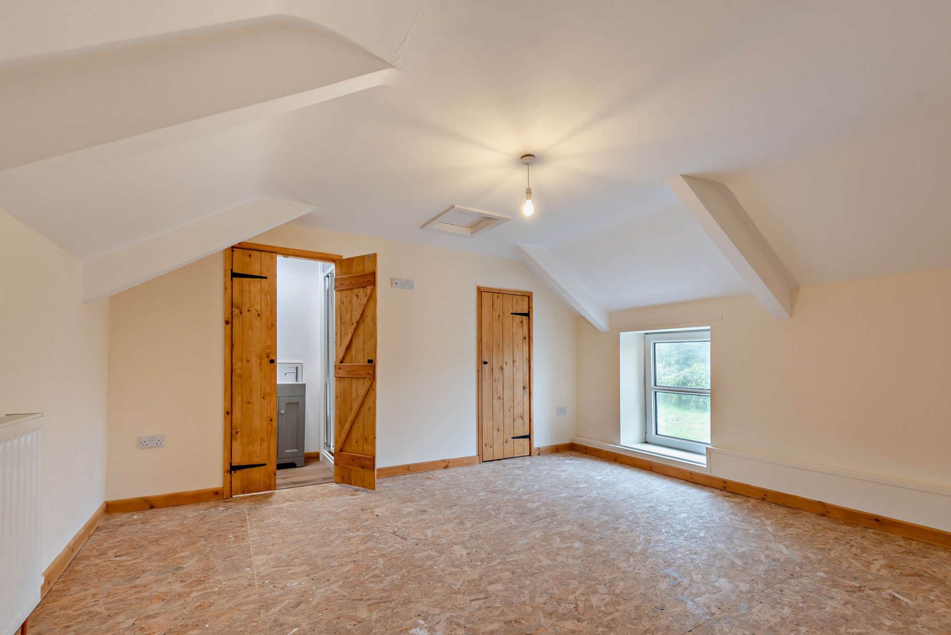 Synod Inn, Llandysul, Ceredigion Image 12