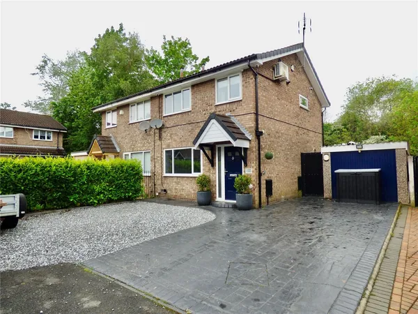 Ramsey Avenue, Preston, PR1
