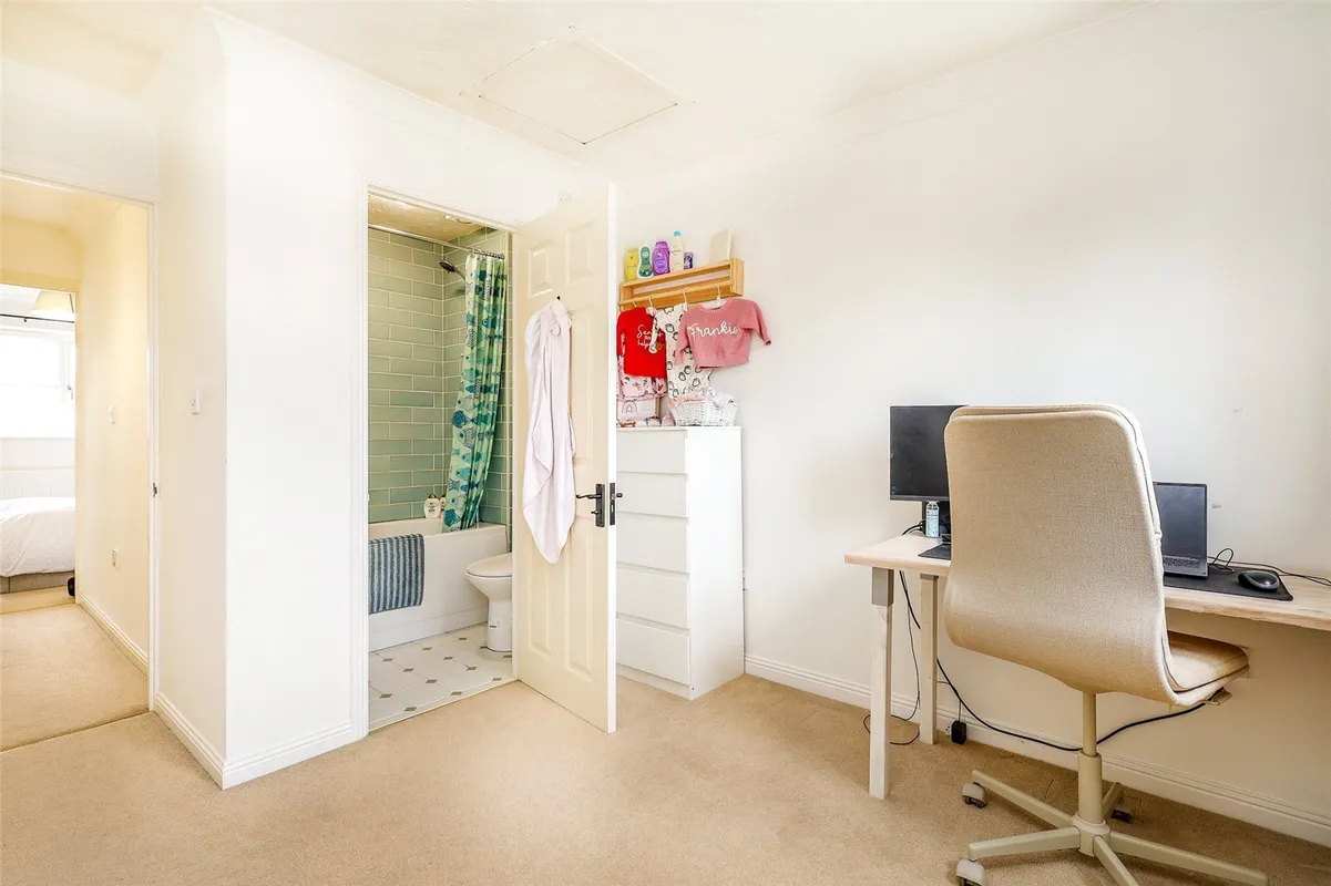 Beechwood Court, Newfield Road, Liss, Hampshire, GU33
