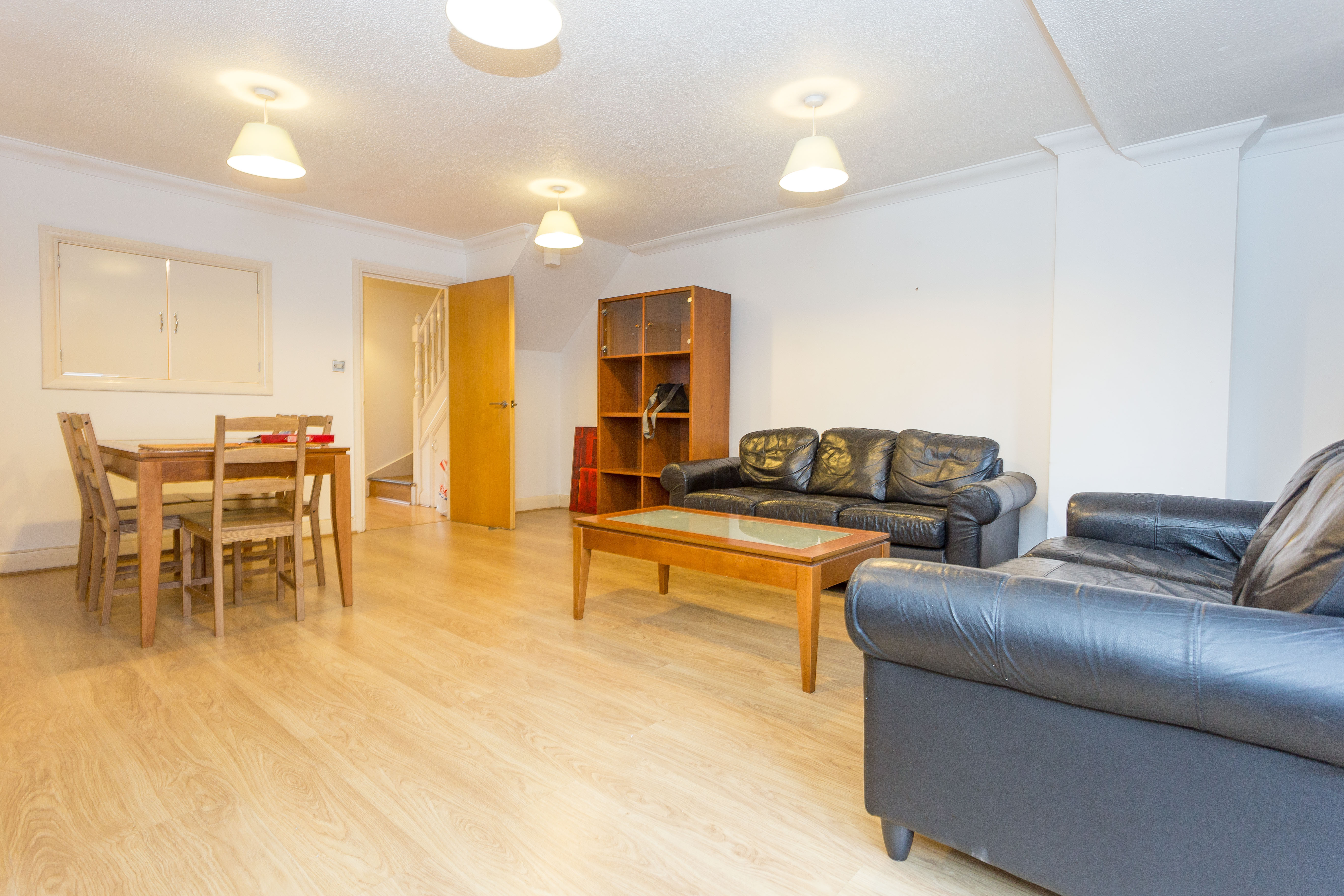 Surrey Quays, London, Greater London, SE16 Image 3