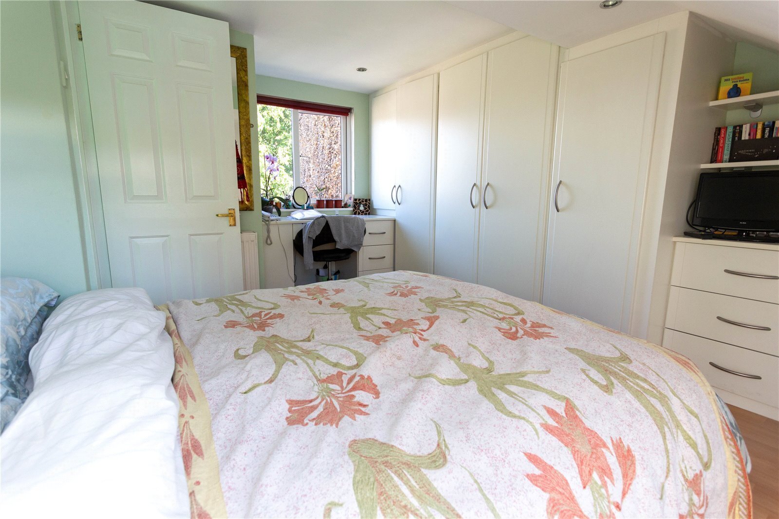Timber Pond Road,, London,, SE16 Image 7