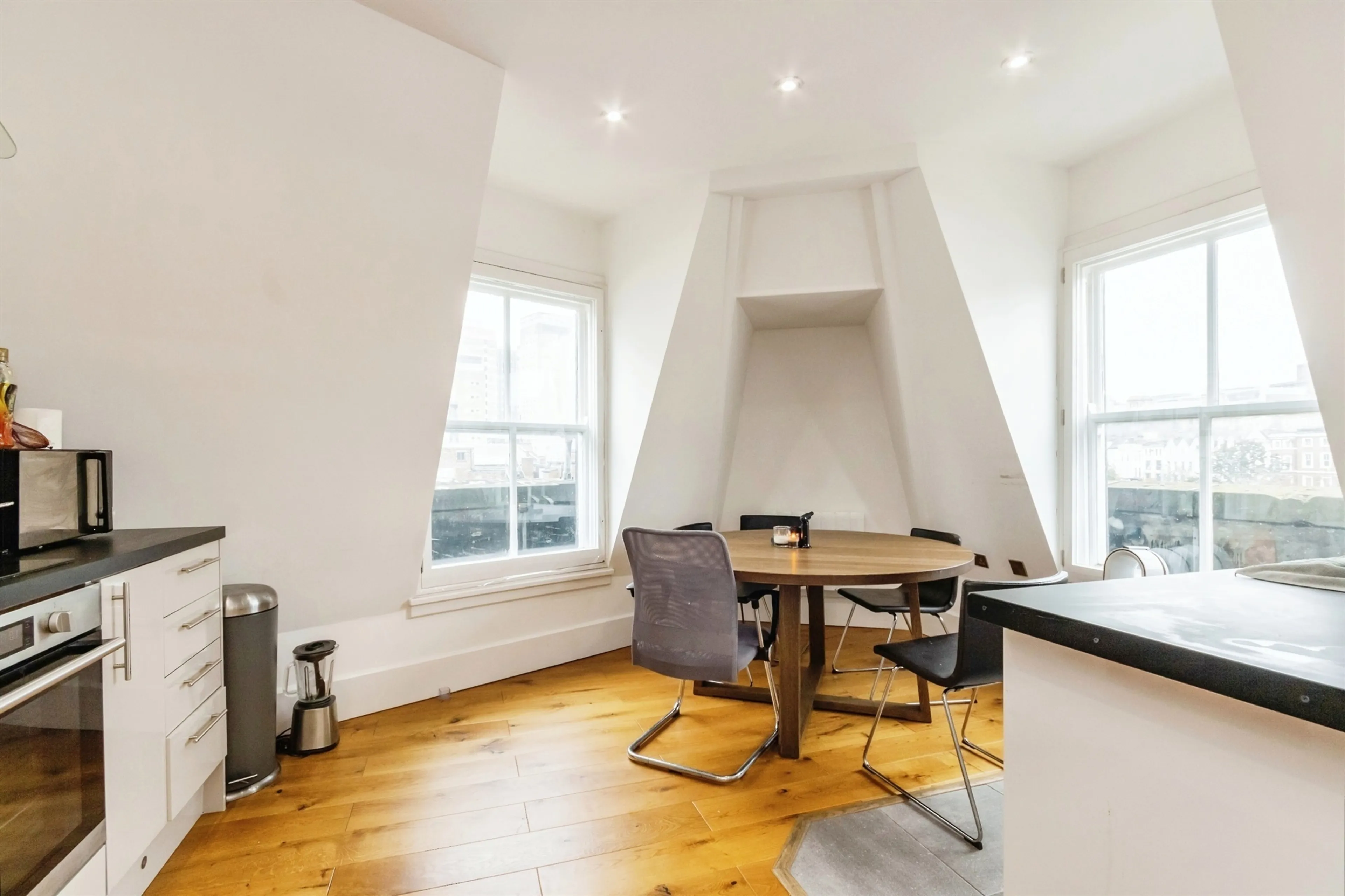 Property at South Parade, NOTTINGHAM
