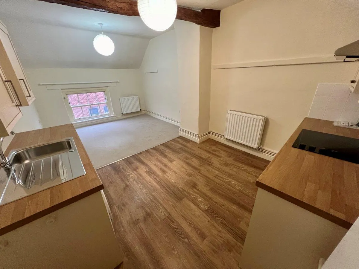FOX YARD, LEICESTER STREET, MELTON MOWBRAY