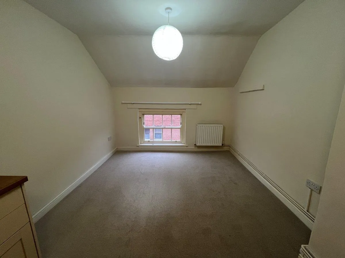 FOX YARD, LEICESTER STREET, MELTON MOWBRAY