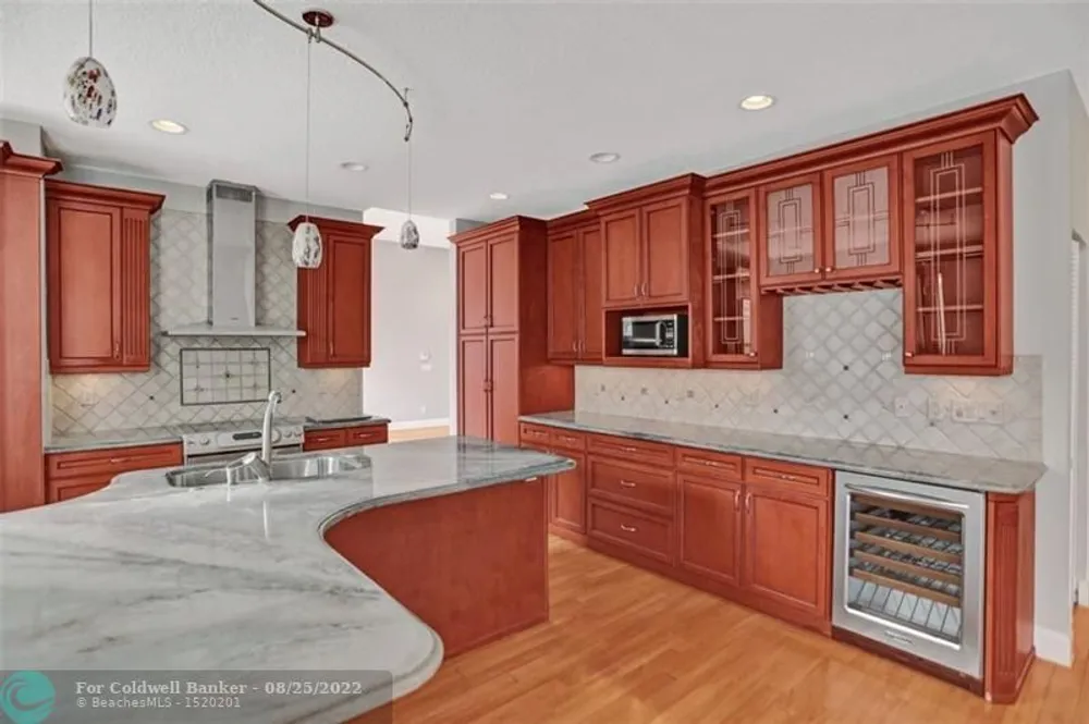 5501 NW 54th Ln, Coconut Creek, FL 33073