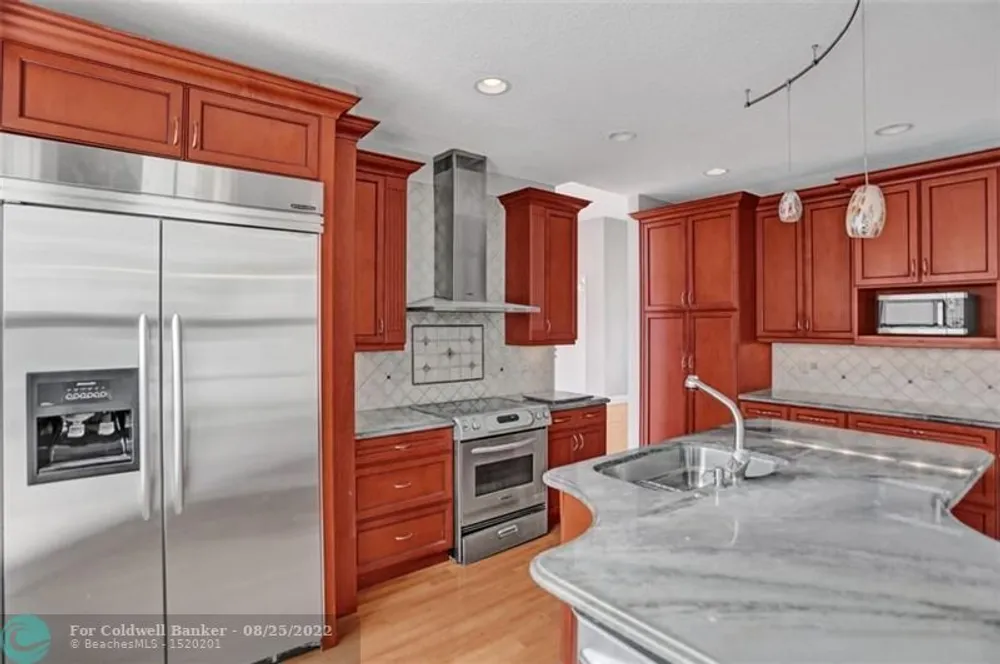 5501 NW 54th Ln, Coconut Creek, FL 33073