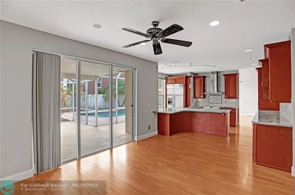 5501 NW 54th Ln, Coconut Creek, FL 33073