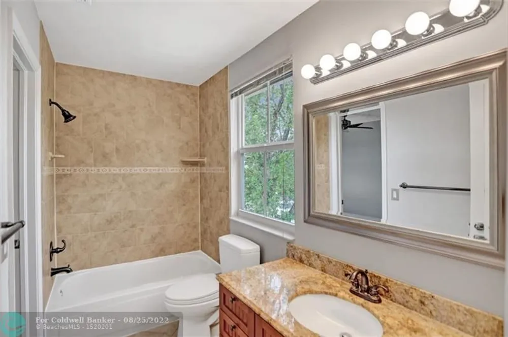 5501 NW 54th Ln, Coconut Creek, FL 33073