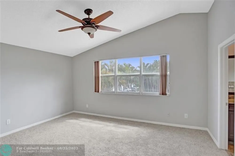 5501 NW 54th Ln, Coconut Creek, FL 33073