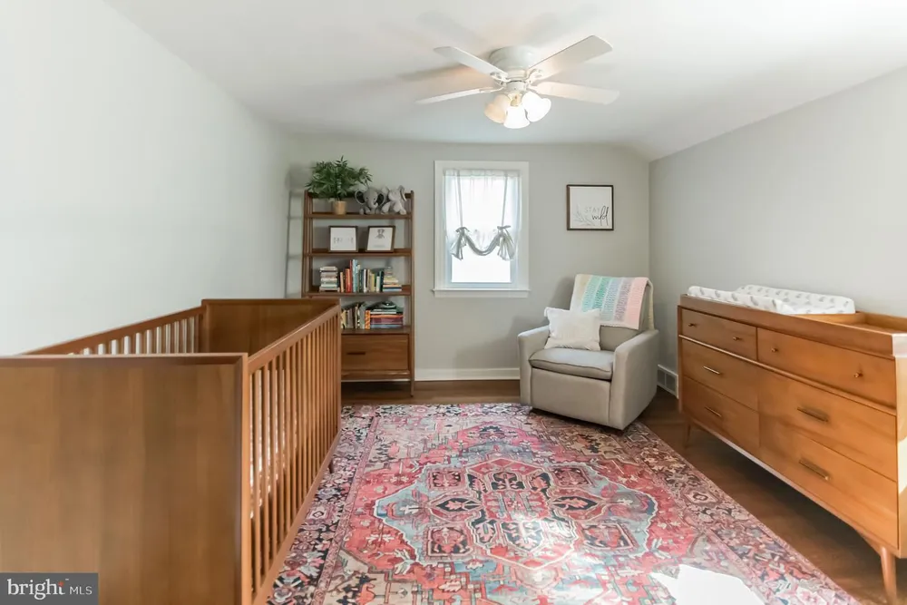 402 W Garden Rd, Oreland, PA 19075