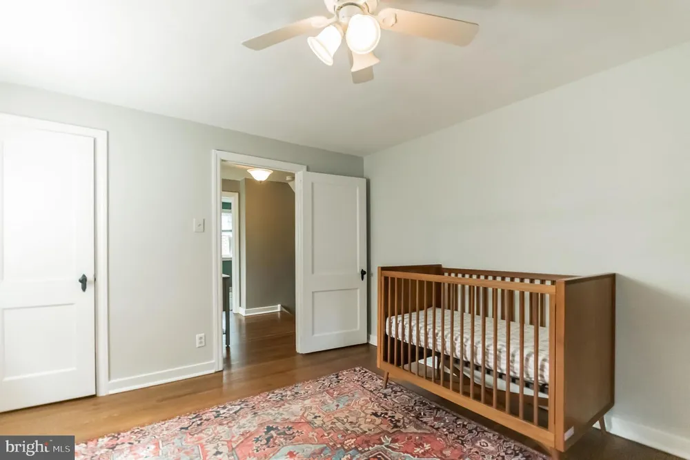 402 W Garden Rd, Oreland, PA 19075