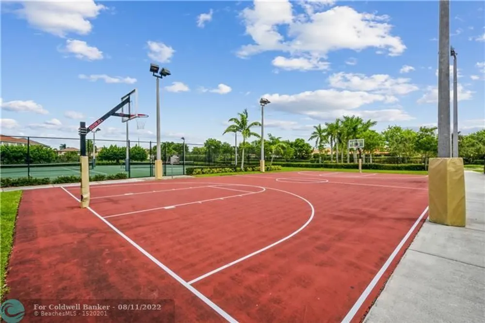 8452 Lake Majesty Ln, Parkland, FL 33076