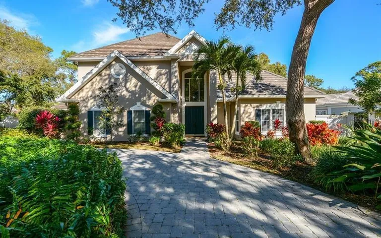 97 Sugar Mill Dr, Osprey, FL 34229