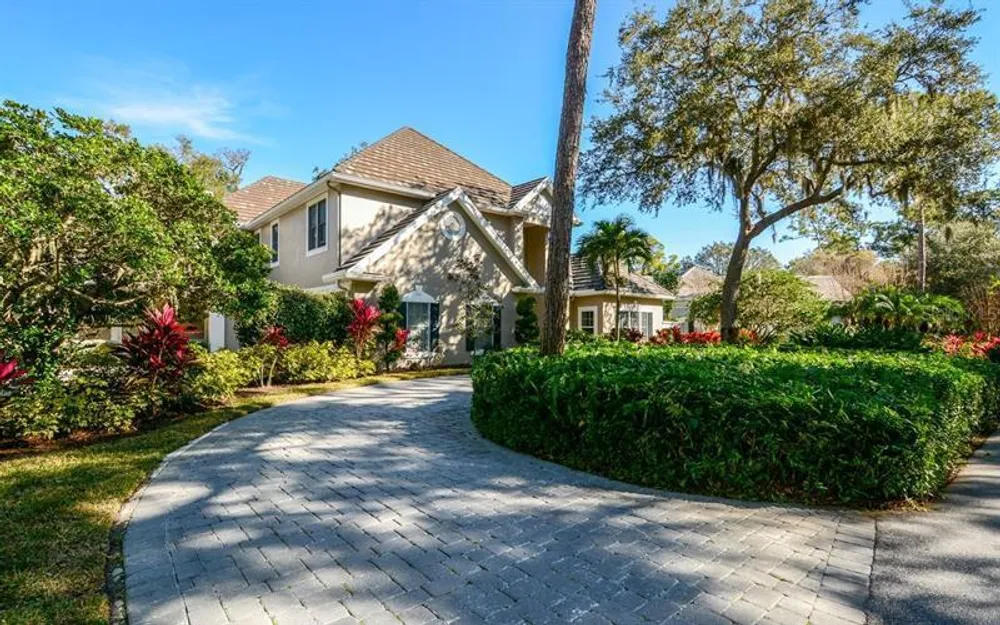 97 Sugar Mill Dr, Osprey, FL 34229