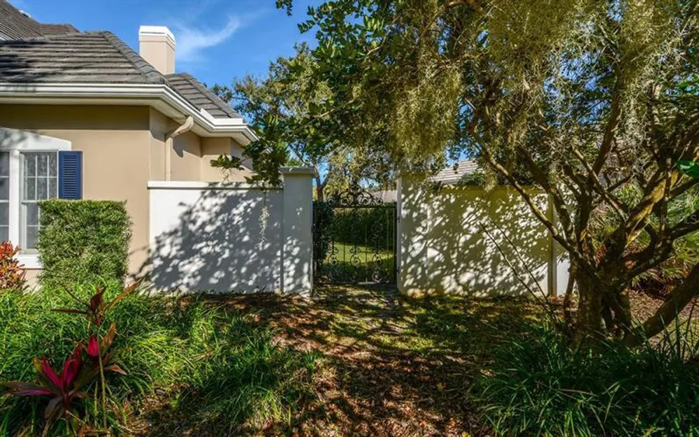 97 Sugar Mill Dr, Osprey, FL 34229