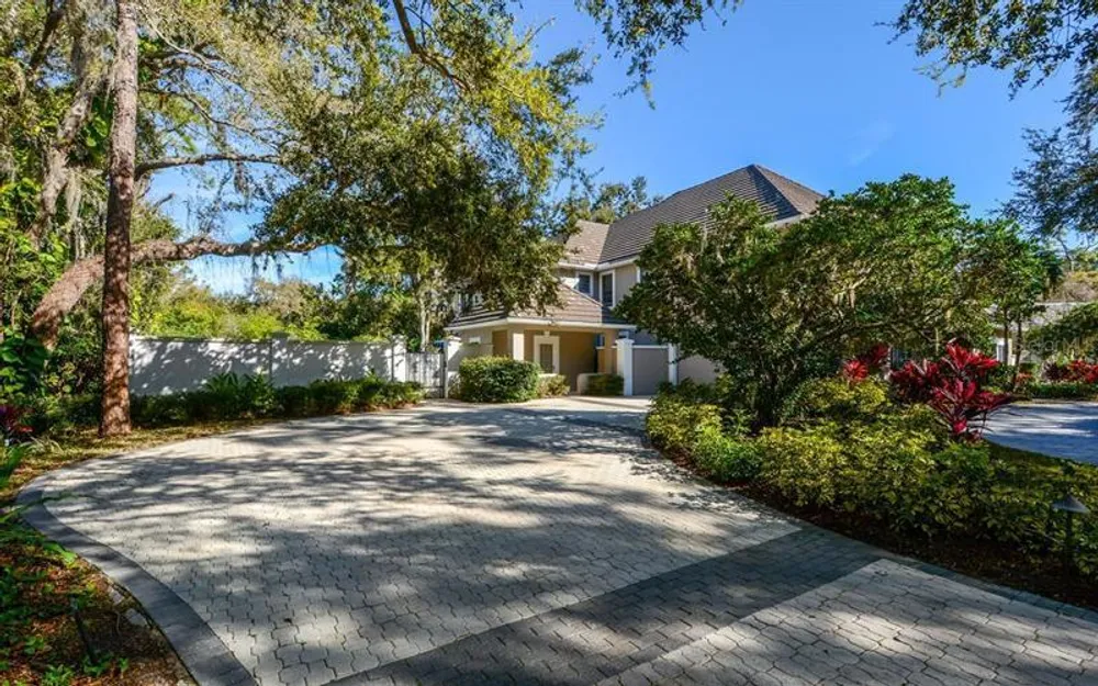97 Sugar Mill Dr, Osprey, FL 34229