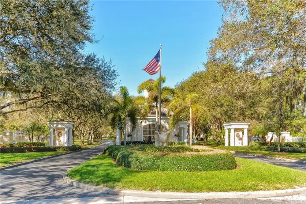 97 Sugar Mill Dr, Osprey, FL 34229