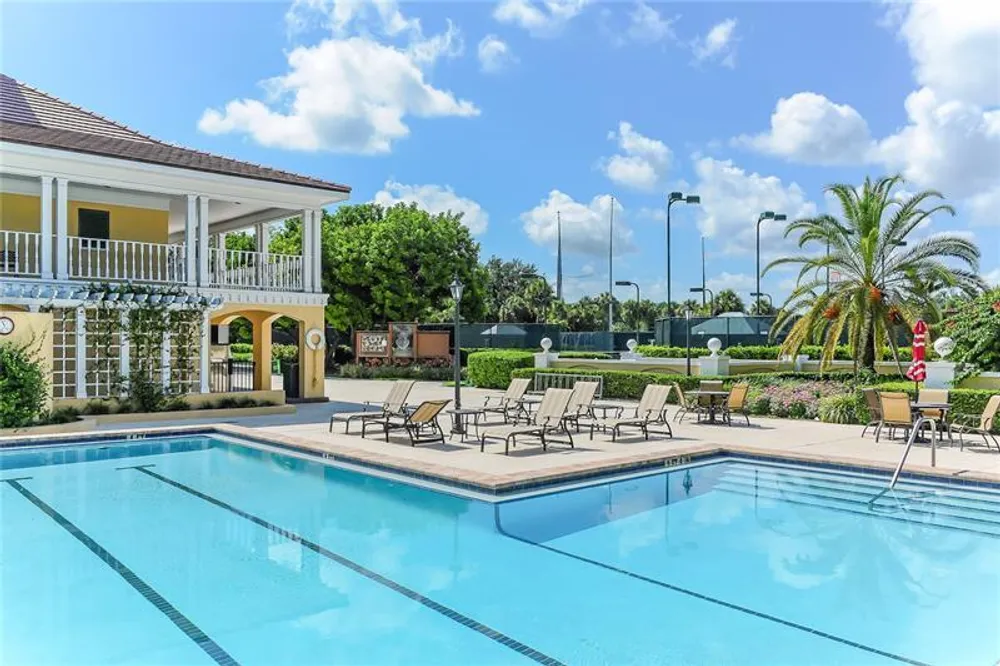 97 Sugar Mill Dr, Osprey, FL 34229