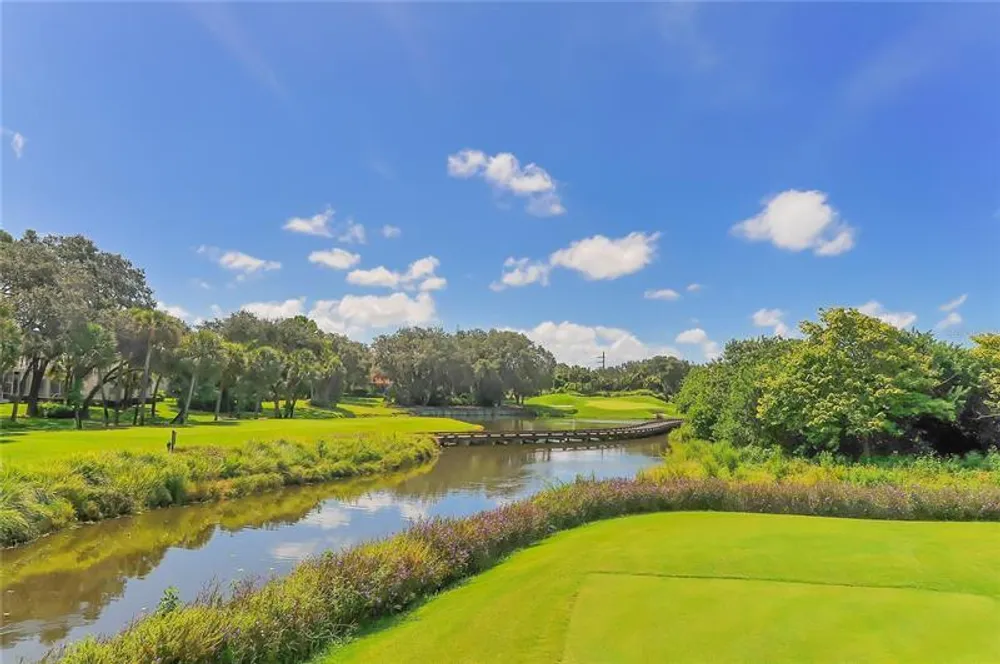 97 Sugar Mill Dr, Osprey, FL 34229