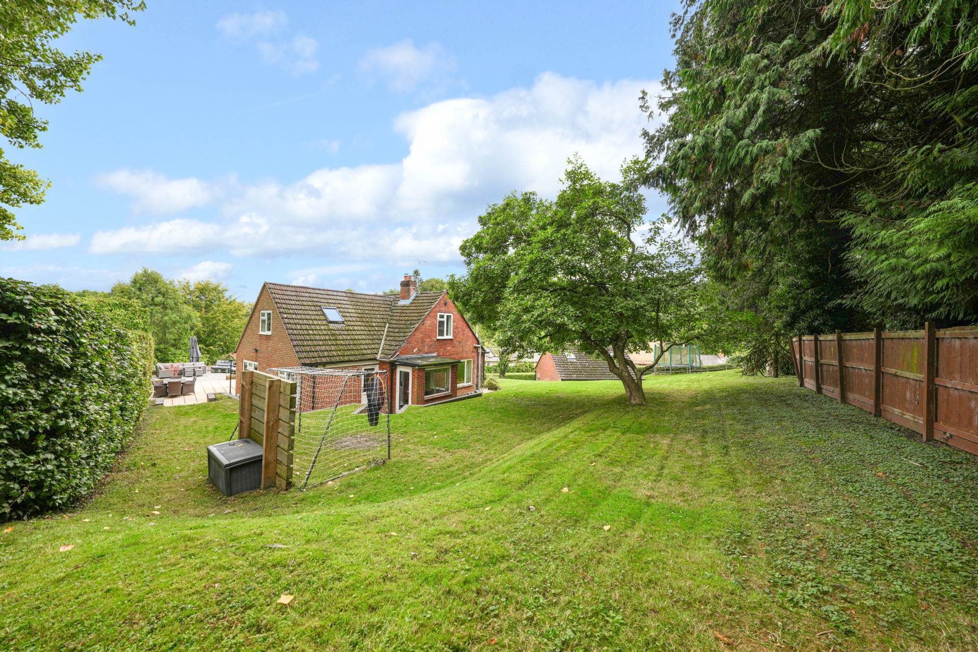 Bratton Image 2