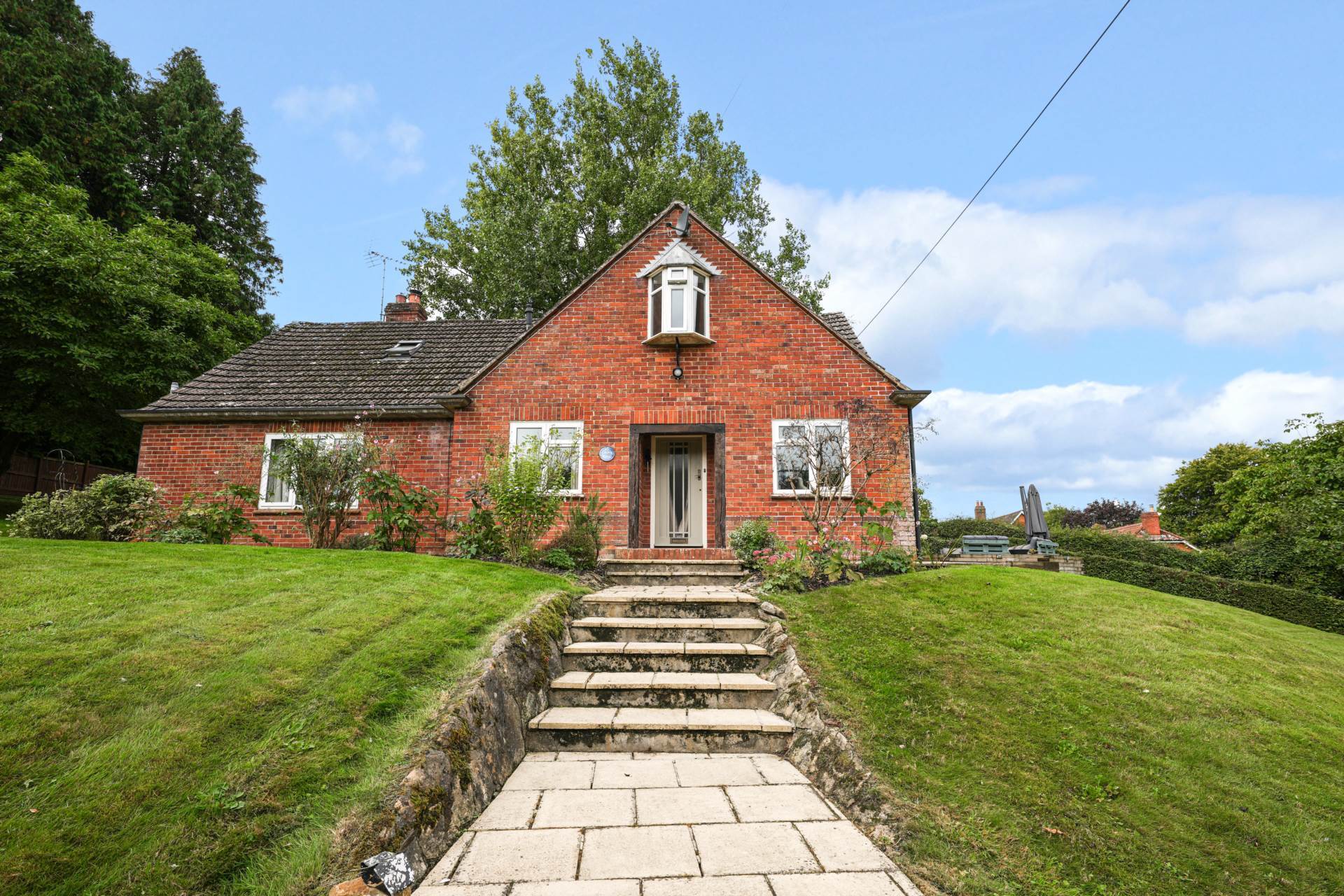 Bratton Image 17