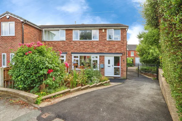 Woolford Way, Lofthouse, Wakefield, W...
