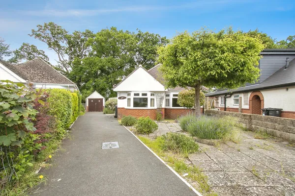 Newmorton Road, MUSCLIFF, Bournemouth...
