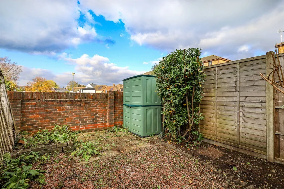 Property carousel item 11