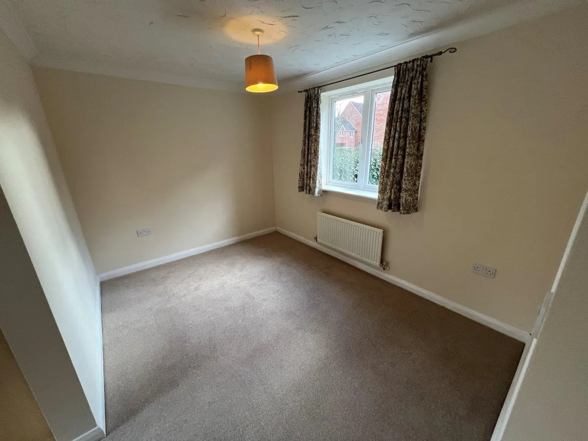 FIRS AVENUE, UPPINGHAM