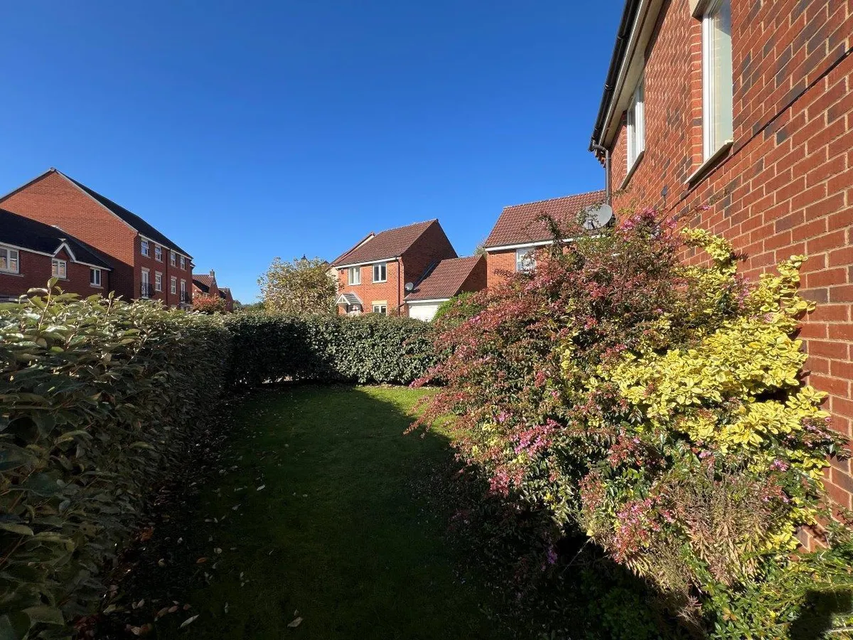 FIRS AVENUE, UPPINGHAM